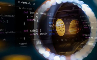图木舒克 ,php声明和调用变量的符号是什么？